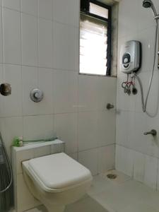 Common Bathroom Image of 1105 Sq.ft 3 BHK Apartment / Flat for rent in Kasarvadavali Thane for Rs. 35000