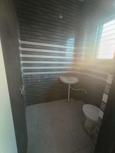 Bathroom Image of 470 Sq.ft 1 BHK Builder Floor for rent in Sector 19 Faridabad for Rs. 8500