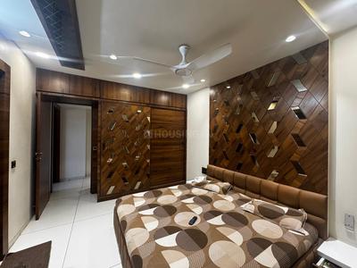 Bedroom Image of 2160 Sq.ft 3 BHK Apartment / Flat for sale in Radhe Homes 42 Parkview, Science City Ahmedabad for Rs. 21000000