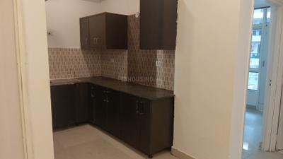 Kitchen Image of 950 Sq.ft 2 BHK Apartment / Flat for sale in Supertech Livingston, Crossings Republik Ghaziabad for Rs. 7500000