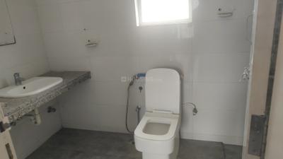 Image of 1211 Sq.ft 2 BHK Apartment / Flat for sale in Vascon Forest County, Kharadi, Pune for Rs. 21000000