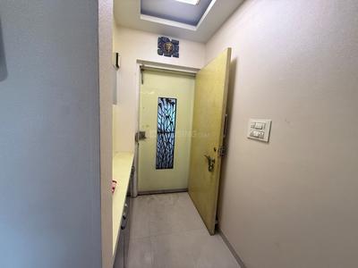 Main Entrance Image of 1350 Sq.ft 3 BHK Apartment / Flat for rent in Rosa Bella, Hiranandani Estate Thane for Rs. 65000