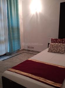 Bedroom Image of 1600 Sq.ft 2 BHK Independent House for rent in Sector 30 Noida for Rs. 26000
