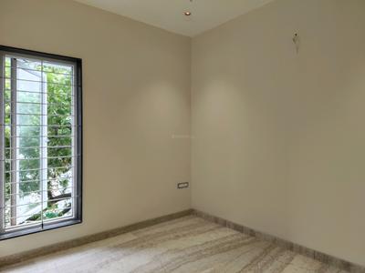 Bedroom Image of 1550 Sq.ft 3 BHK Apartment / Flat for sale in Nungambakkam Chennai for Rs. 27500000