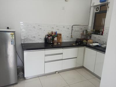 Amanora Gold Towers Kitchen 1