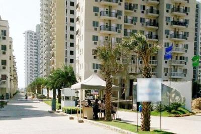 Image of 1250 Sq.ft 3 BHK Apartment / Flat for sale in Sare Crescent Green Parc, Sector 92, Gurgaon for Rs. 12800000