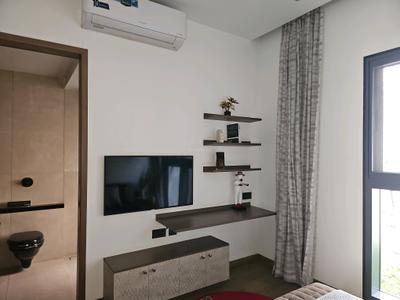 Bedroom Image of 2490 Sq.ft 4.5 BHK Apartment / Flat for sale in Mantra Mirari Phase 1, Mundhwa Pune for Rs. 27500000