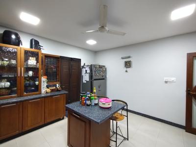 Kitchen Image of 3800 Sq.ft 4 BHK Independent House for sale in Malleswaram Bengaluru for Rs. 190000000