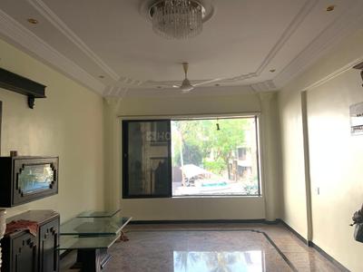 Hall Image of 1085 Sq.ft 2 BHK Apartment / Flat for sale in Juhu Mumbai for Rs. 45000000