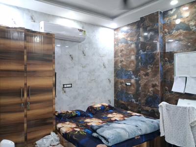 Bedroom Image of 450 Sq.ft 1 RK Builder Floor for rent in Baljit Nagar New Delhi for Rs. 15000
