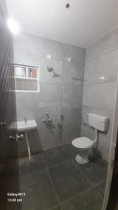 Bathroom Image of 1211 Sq.ft 3 BHK Apartment / Flat for sale in Keelkattalai Chennai for Rs. 7200000