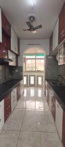 Kitchen Image of 1800 Sq.ft 3 BHK Apartment / Flat for rent in Varun Apartments, Sector 62 Noida for Rs. 32000