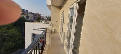 Balcony Image of 1150 Sq.ft 2 BHK Apartment / Flat for rent in Sahyog Apartment, Mayur Vihar Phase 1 New Delhi for Rs. 45000