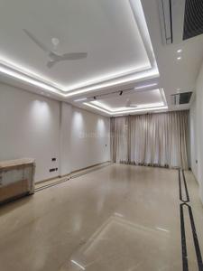 Bedroom Image of 2700 Sq.ft 4 BHK Builder Floor for sale in Greater Kailash II New Delhi for Rs. 150000000