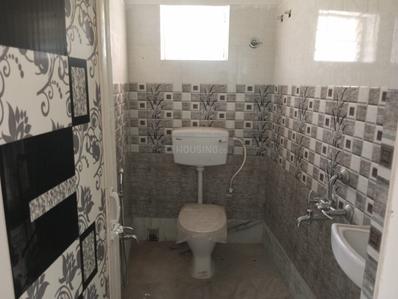 Bathroom Image of 680 Sq.ft 2 BHK Apartment / Flat for sale in Paschim Barisha Kolkata for Rs. 2400000