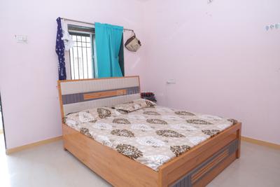 Bedroom Image of 845 Sq.ft 5 BHK Independent House for sale in Punit Nagar Rajkot for Rs. 10000000