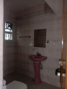 Bedroom One Image of 2000 Sq.ft 3 BHK Apartment / Flat for rent in DDA Flats Vasant Kunj, Vasant Kunj New Delhi for Rs. 80000