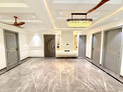 Hall Image of 1800 Sq.ft 3 BHK Builder Floor for sale in Vivek Vihar New Delhi for Rs. 37500000