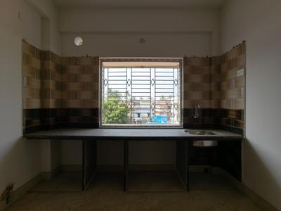 Kitchen Image of 750 Sq.ft 2 BHK Apartment / Flat for sale in Purba Barisha Kolkata for Rs. 2700000