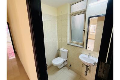 Bathroom Image of 2061 Sq.ft 3 BHK Apartment / Flat for sale in Orchid Petals, Sector 49 Gurgaon for Rs. 36000000