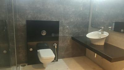 Bathroom Image of 2000 Sq.ft 3 BHK Builder Floor for rent in Sector 4 Panchkula for Rs. 30000