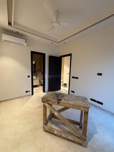 Bedroom Image of 1800 Sq.ft 3 BHK Builder Floor for rent in Swaraj Homes RWA Hauz Khas Block C 1, Safdarjung Development Area New Delhi for Rs. 200000