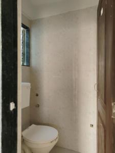 Common Bathroom Image of 675 Sq.ft 1.5 BHK Apartment / Flat for sale in Green View Apartment, Nalasopara West Nala Sopara for Rs. 3650000