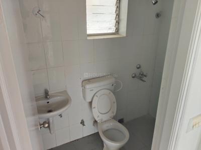 Bathroom Image of 920 Sq.ft 3 BHK Apartment / Flat for sale in Shapoorji Pallonji Shukhobrishti, New Town Kolkata for Rs. 5600000