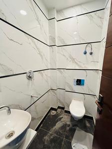 Image of 850 Sq.ft 3 BHK Builder Floor for rent in Sector 24 Rohini, New Delhi for Rs. 26000