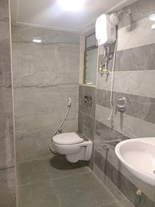 Common Bathroom Image of 557 Sq.ft 1 BHK Apartment / Flat for sale in Raj Shree Shashwat, Mira Road East Mira Bhayandar for Rs. 7700000