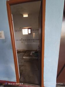 Bathroom Image of 1800 Sq.ft 3 BHK Independent House for rent in Bhagwanpur Muzaffarpur for Rs. 8000