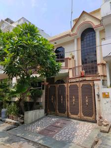 Building Image of 2800 Sq.ft 6 BHK Independent House for sale in Sector 41 Noida for Rs. 56000000