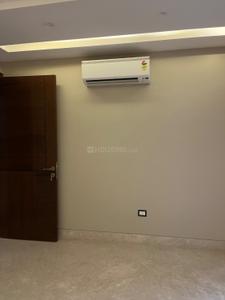 Bedroom Image of 1800 Sq.ft 3 BHK Builder Floor for sale in New Rajinder Nagar New Delhi for Rs. 65000000