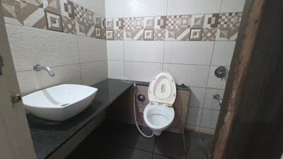 Image of 1295 Sq.ft 3 BHK Apartment / Flat for rent in Jaikumar Parksyde Residences, Pathardi Phata, Nashik for Rs. 22500