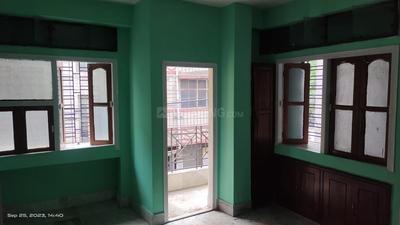 Bedroom Image of 800 Sq.ft 2 BHK Apartment / Flat for rent in South Dum Dum Kolkata for Rs. 11300