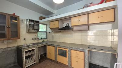 Kitchen Image of 1250 Sq.ft 2 BHK Apartment / Flat for rent in DDA Sector Pocket B C, Vasant Kunj New Delhi for Rs. 56000