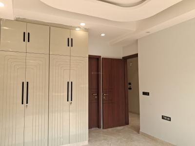 Bedroom Image of 2250 Sq.ft 4 BHK Builder Floor for sale in Paschim Vihar New Delhi for Rs. 42500000