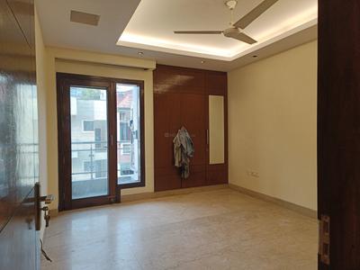 Bedroom Image of 2000 Sq.ft 3 BHK Builder Floor for rent in Greater Kailash I New Delhi for Rs. 120000