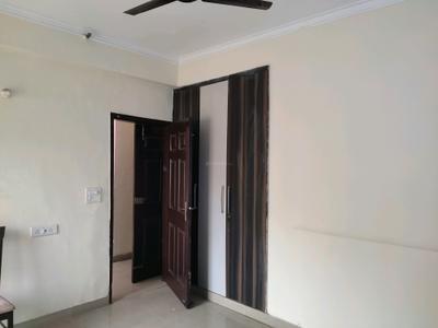 Bedroom Image of 1240 Sq.ft 2.5 BHK Apartment / Flat for sale in Paramount Floraville, Sector 137 Noida for Rs. 13200000