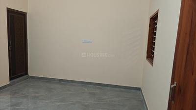 Bedroom Image of 350 Sq.ft 1 RK Independent House for rent in Sarojini Nagar Lucknow for Rs. 6500