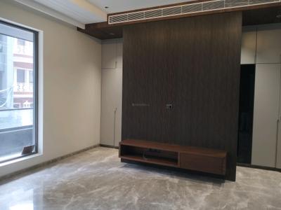 Bedroom Image of 5580 Sq.ft 4 BHK Builder Floor for sale in Model Town New Delhi for Rs. 70000000