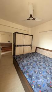 Bedroom Image of 750 Sq.ft 2 BHK Apartment / Flat for rent in Shree Vardhman Mantra, Sector 67 Gurgaon for Rs. 28000