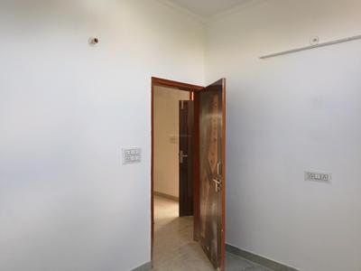 Bedroom Image of 900 Sq.ft 3 BHK Builder Floor for sale in DLF Ankur Vihar Ghaziabad for Rs. 3465013