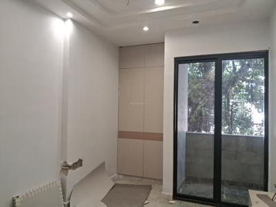 Bedroom Image of 1350 Sq.ft 3 BHK Builder Floor for sale in Paschim Vihar New Delhi for Rs. 27000000