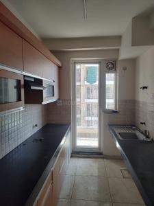 Kitchen Image of 1568 Sq.ft 3 BHK Apartment / Flat for sale in BPTP Discovery Park, Sector 80 Faridabad for Rs. 17300000