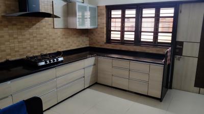 Kitchen Image of 4500 Sq.ft 5 BHK Villa for sale in Thaltej Ahmedabad for Rs. 96000000