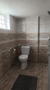 Bathroom Image of 800 Sq.ft 1 BHK Apartment / Flat for rent in HBR Layout Bengaluru for Rs. 20000