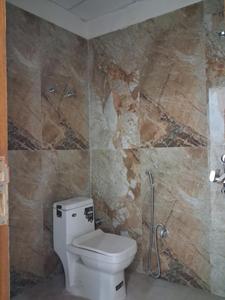 Common Bathroom Image of 1000 Sq.ft 2 BHK Apartment / Flat for sale in Avenue 1 by Investwell Homes	, Sector 73 Noida for Rs. 3800000