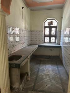 Kitchen Image of 1250 Sq.ft 2 BHK Independent House for rent in Gamma I Greater Noida for Rs. 18000