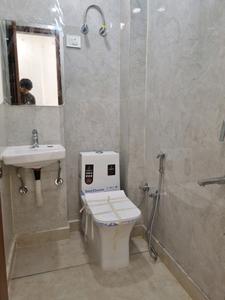Common Bathroom Image of 549 Sq.ft 2 BHK Apartment / Flat for rent in Dwarka Mor New Delhi for Rs. 17000
